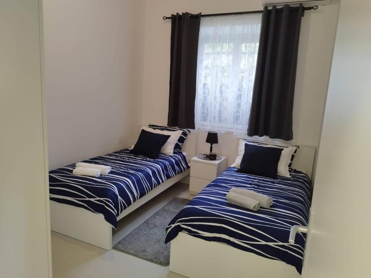 Luxury Apartment Lukas Orebić Dış mekan fotoğraf